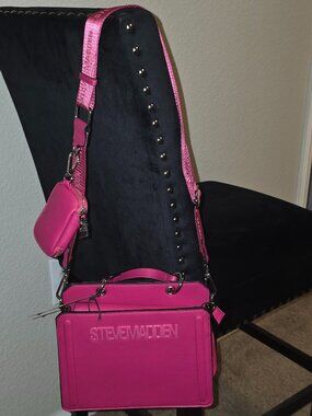 Steve Madden Bevelyn Bag - Fuschia